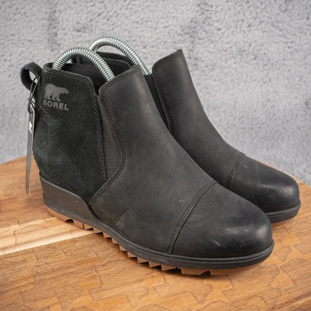 Sorel Evie Black Leather Suede Pull On Chelsea Ankle Booties Boots Womens Sz 5.5
